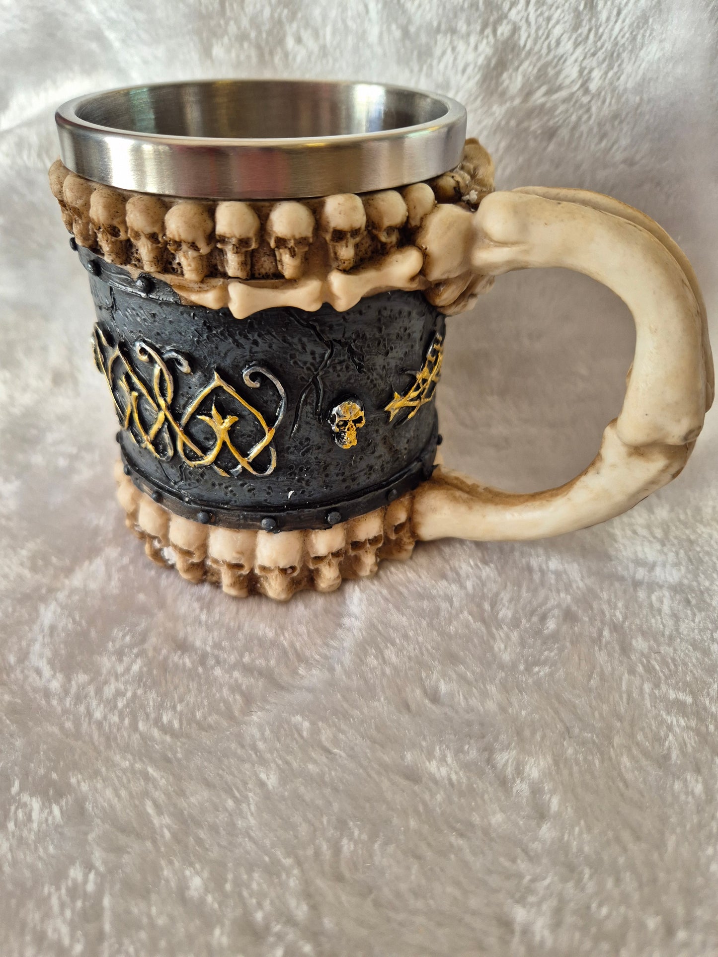 Skull & Bones Mug