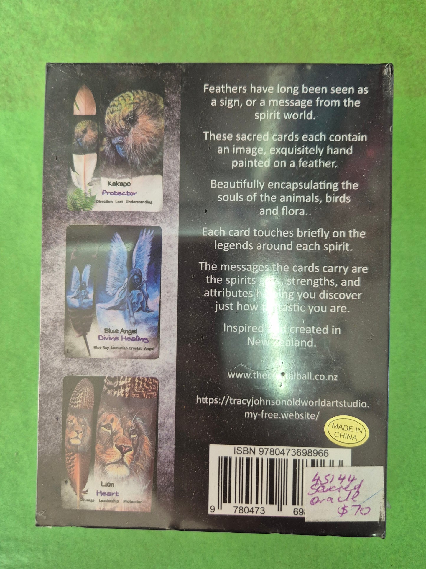 The Sacred Oracle of Feathers - Wendy Berkahn & Tracy Johnson