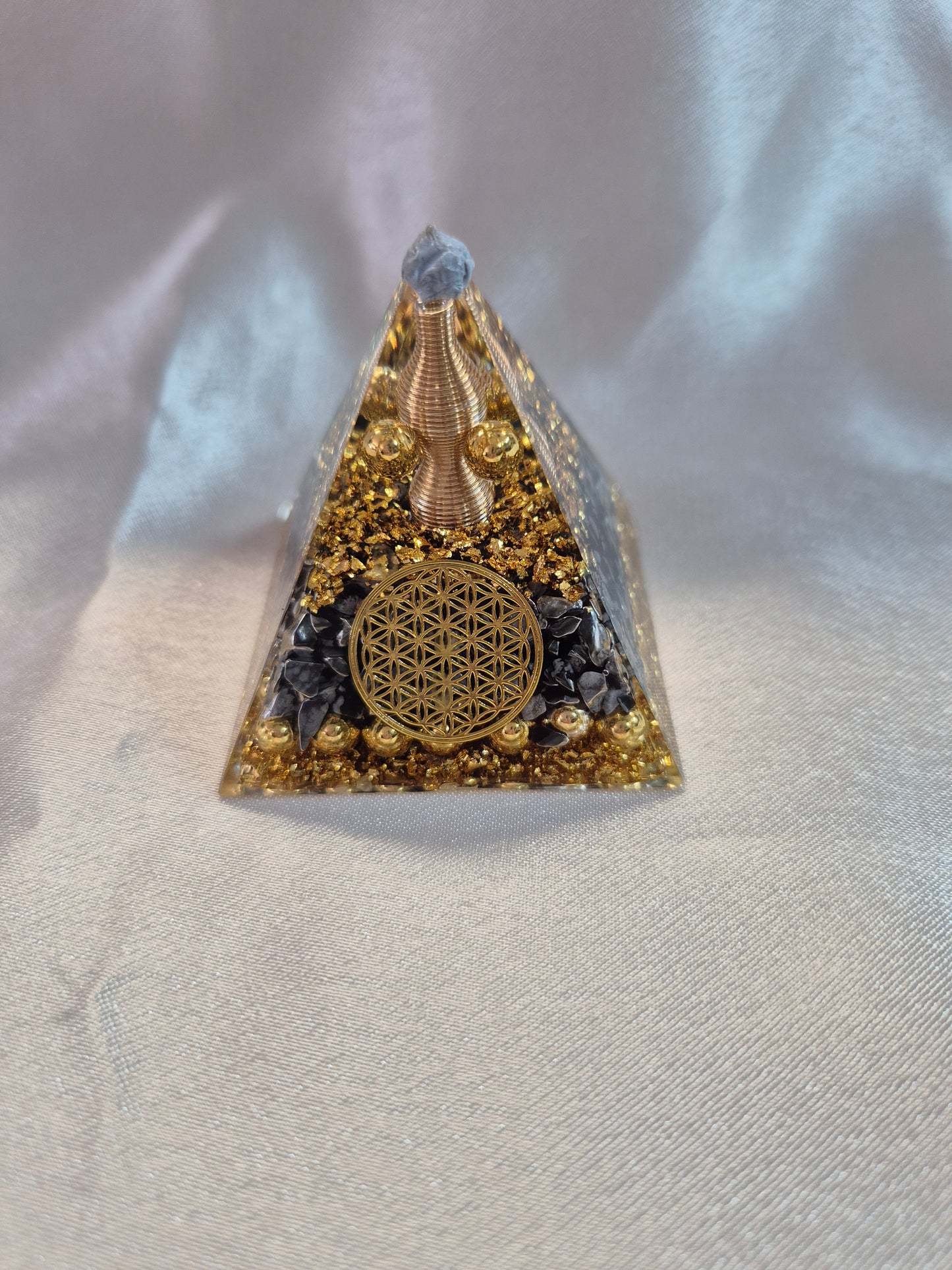 Orgonite Flower of Life Generator Pyramid
