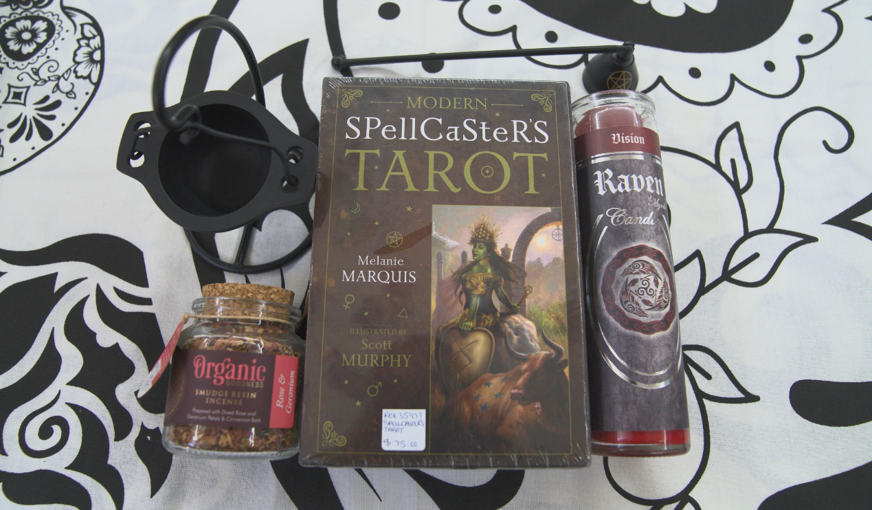 Modern Spellcaster's Tarot Cards
