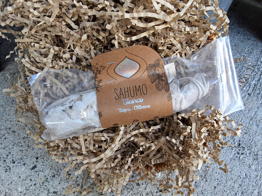 Sagrada Madre Sahumo Blanco smudge stick
