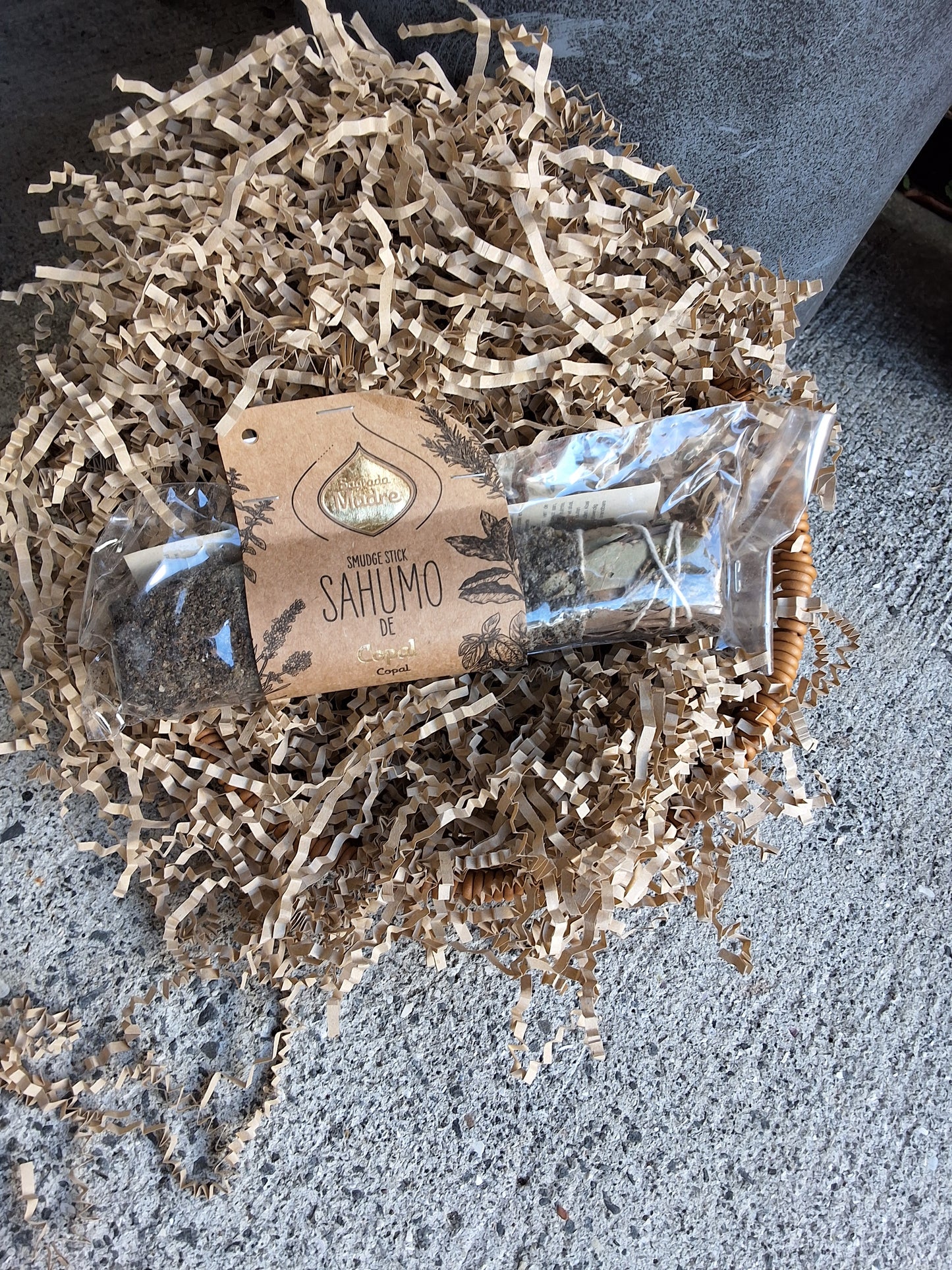 Sagrada Madre Smudge Stick Sahumo De Copal