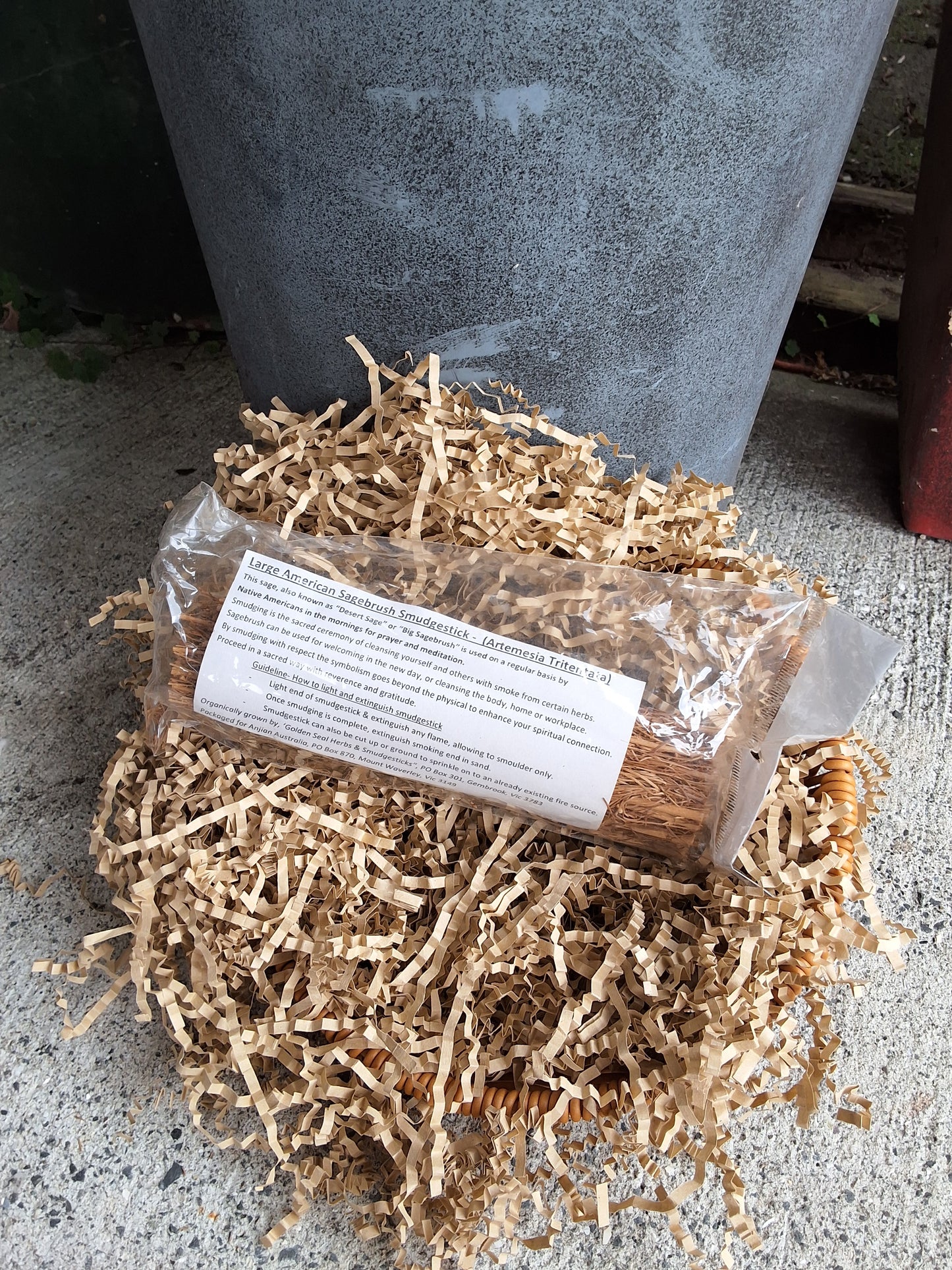 Large American Sagebrush Smudge stick - (Artemesia Tritentata)