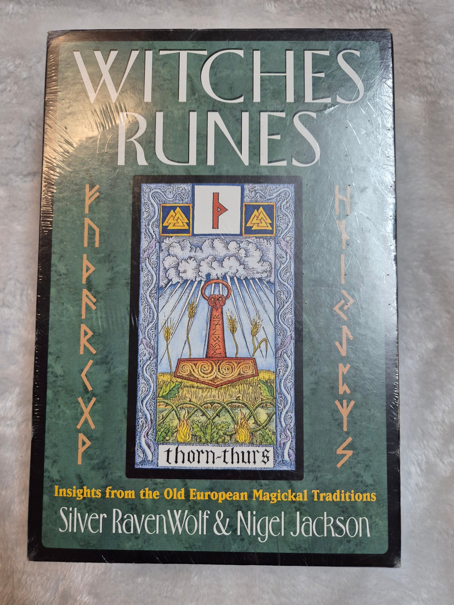 Witches Runes -  Silver Ravenwolf & Nigel Jackson - Collectors Item
