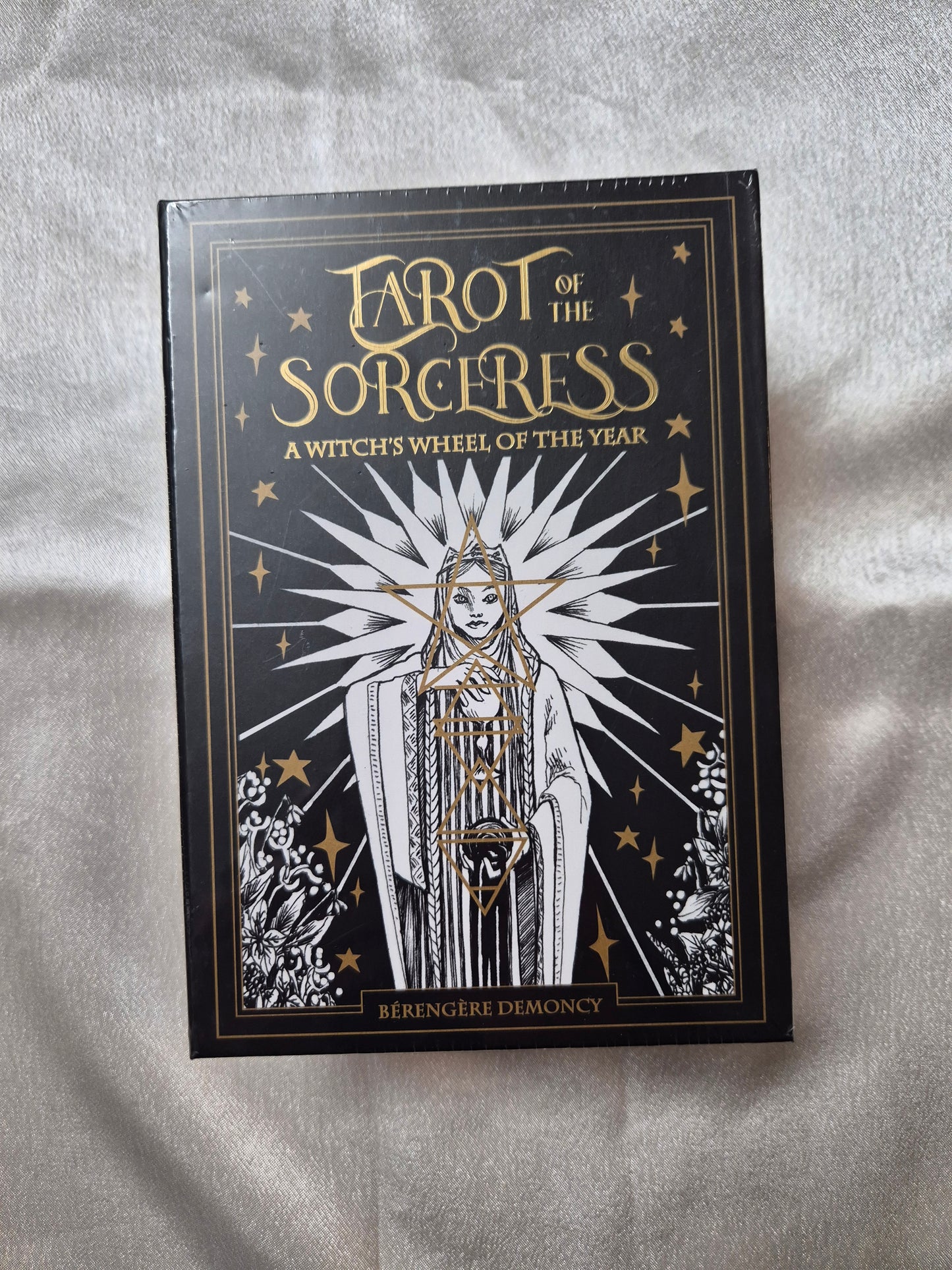 Tarot of the Sorceress - Berengere Demoncy