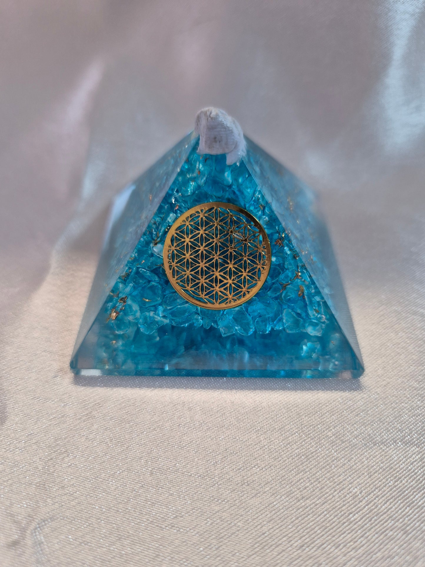 Orgonite Turquoise Flower of Life Pyramid