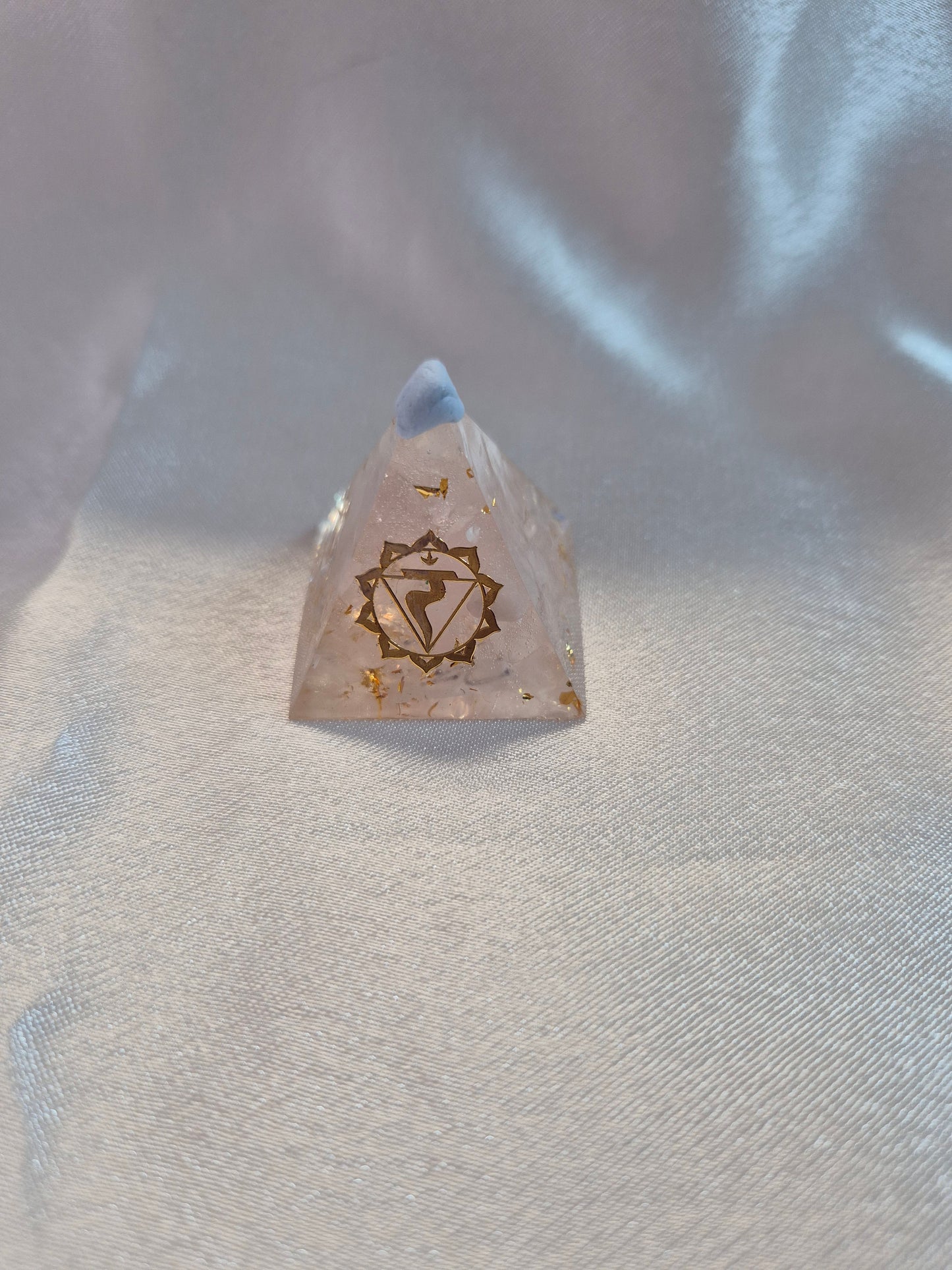 Orgonite Chakra Pyramid Rose Quartz