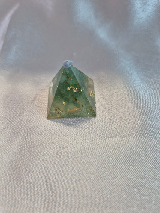 Orgonite Green Aventrine Pyramid