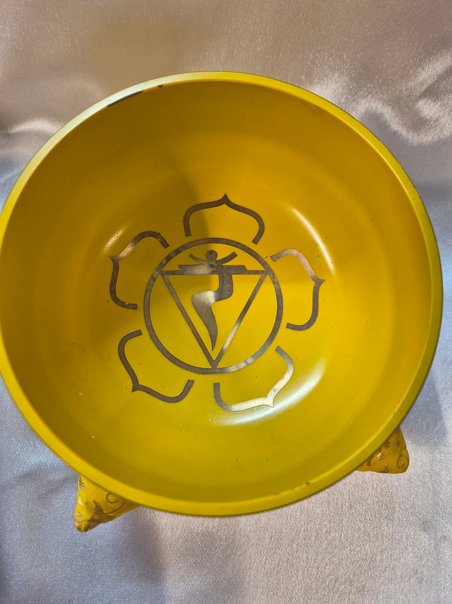 Chakra Singing Bowl