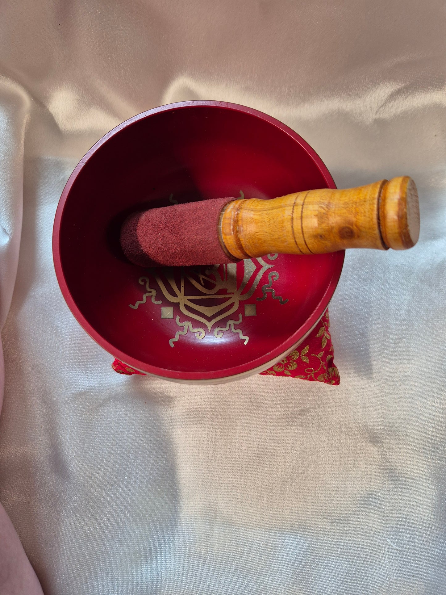 Chakra Singing Bowl