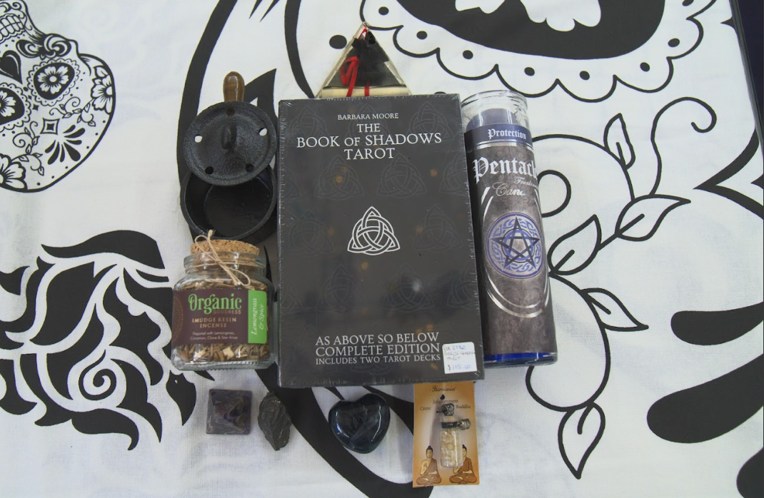 The Book of SHADOWS TAROT