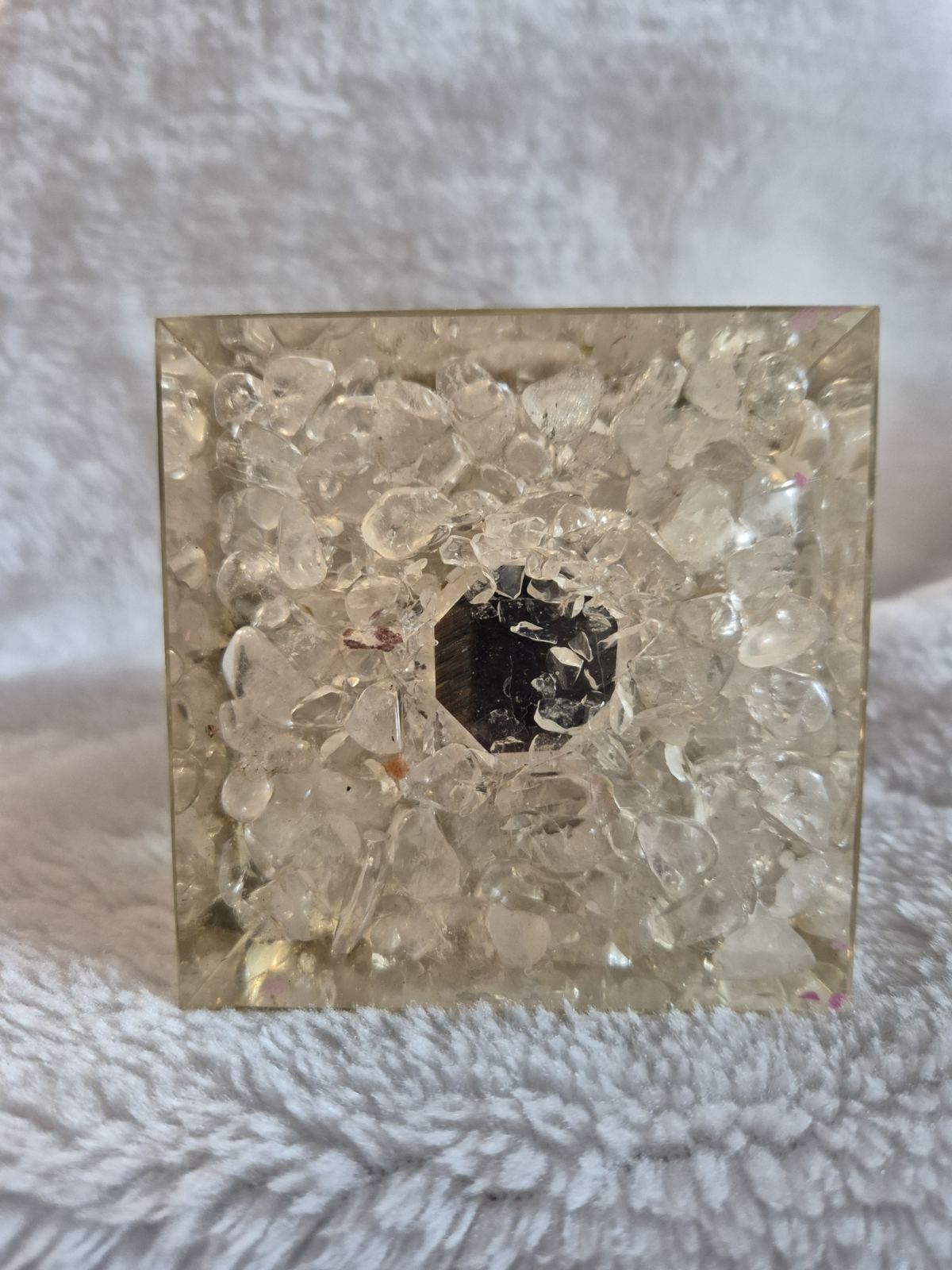 Tiger’s Eye Orgonite Pyramid – Confidence, Protection & Grounding