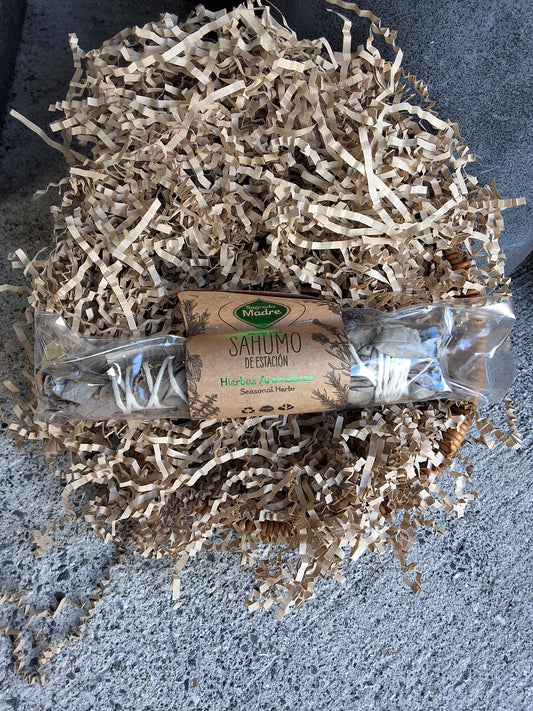Sagrada Madre Smuge Stick Sahumo De  Estación Hierbas Aromáticas Seasonal Herbs