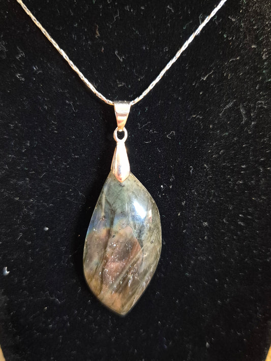 Labradorite Pendant Stirling Silver